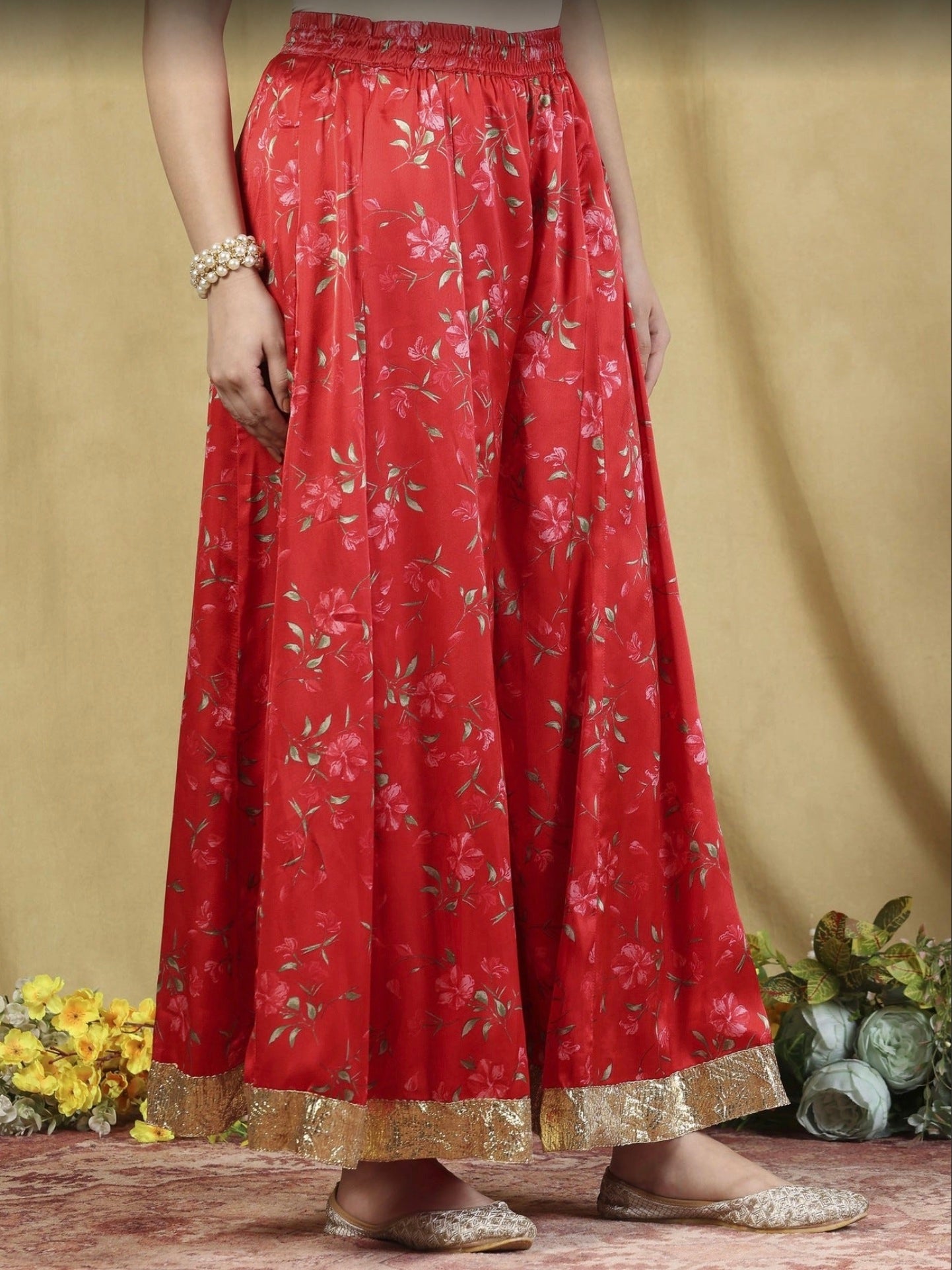 Garden Vareli Women's Red Party Three Quarter Sleeves Kurta Sets With Dupatta